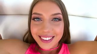 Подборка жесткого траха весёлой русской стройняшки под бодрую музыку